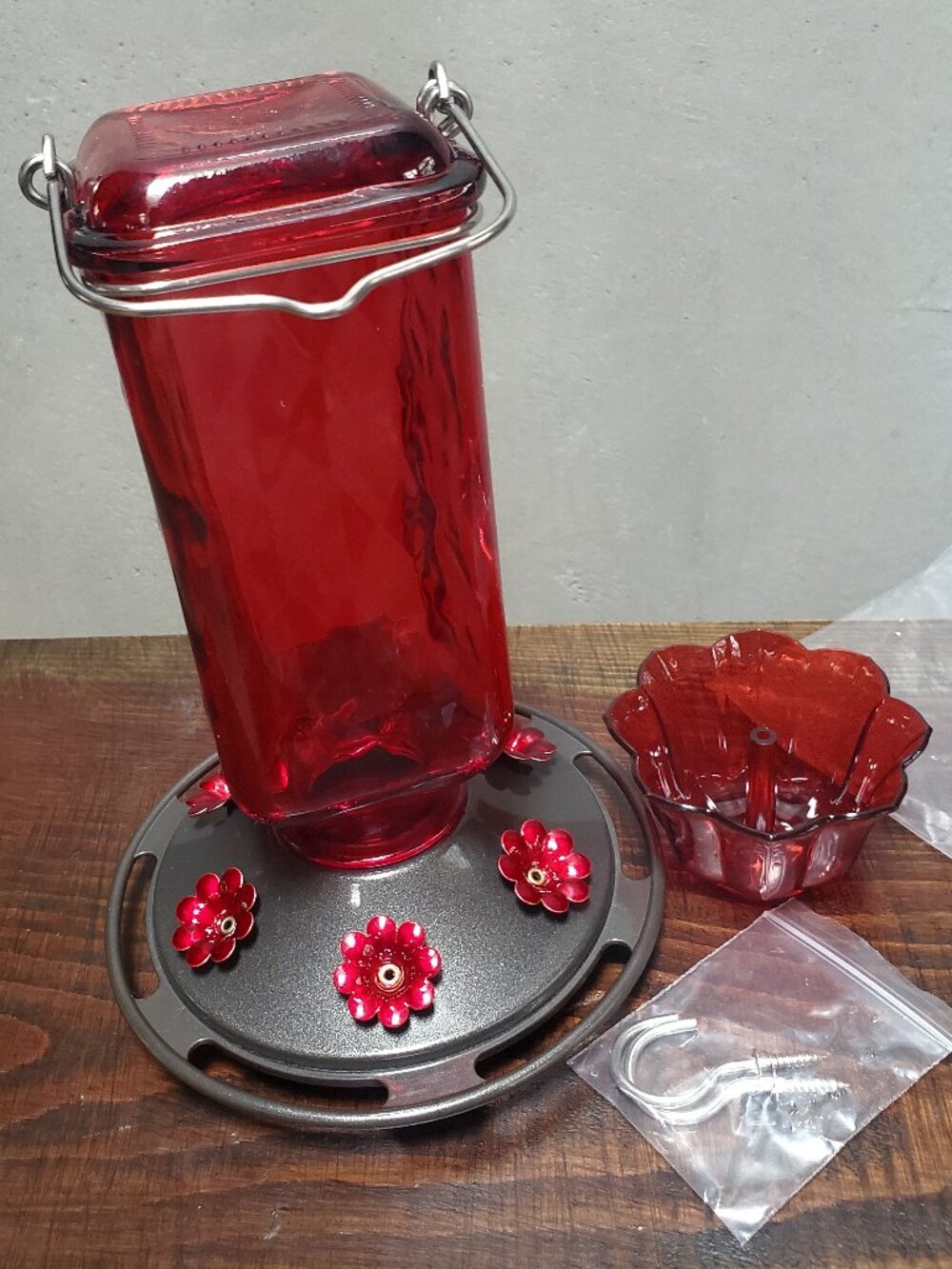 Kingsyard Red 24oz Glass Hummingbird Feeder w/ Ant Moat New In Box Leak Proof